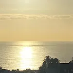 Tropical House