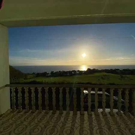 Tropical House *